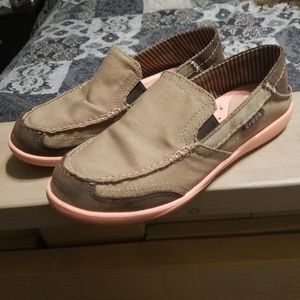 Crocs Walu Loafers